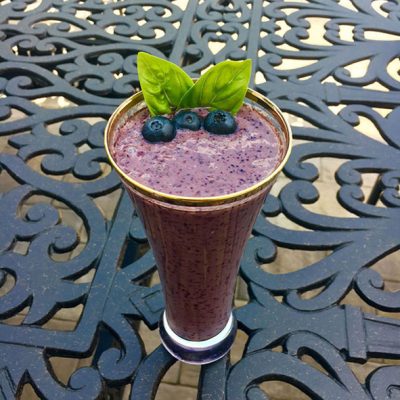 blueberry cardamom avocado lassi