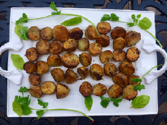 Spicy Baked Basil Potatoes